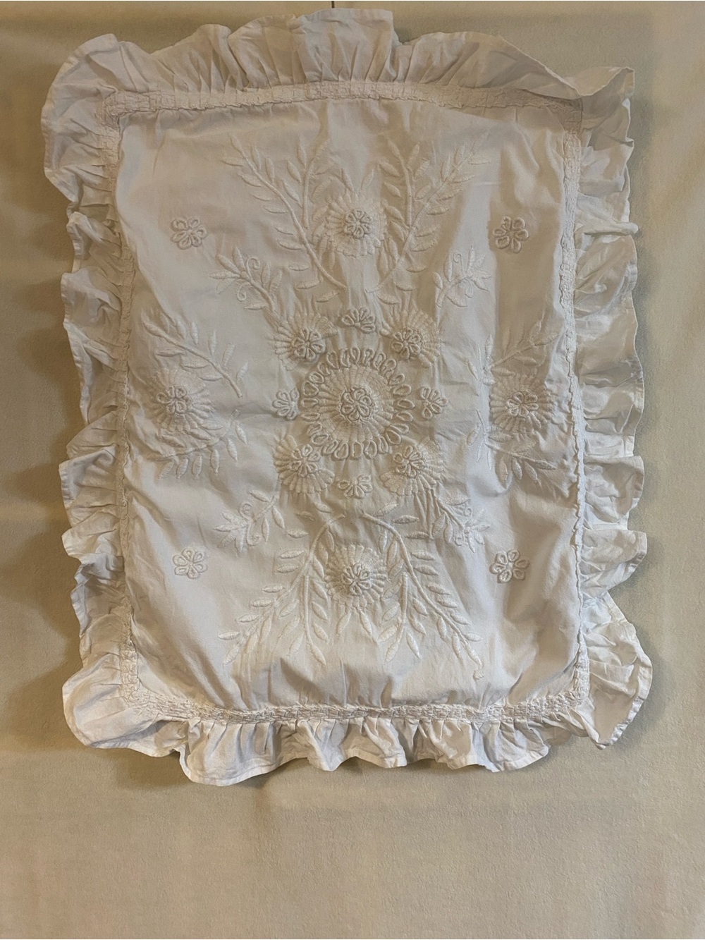 Pottery Barn white floral embroidered Carmen 100% cotton standard pillow sham